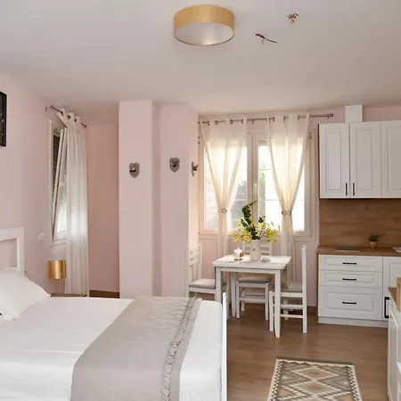 Rosa Appartamento Durrës